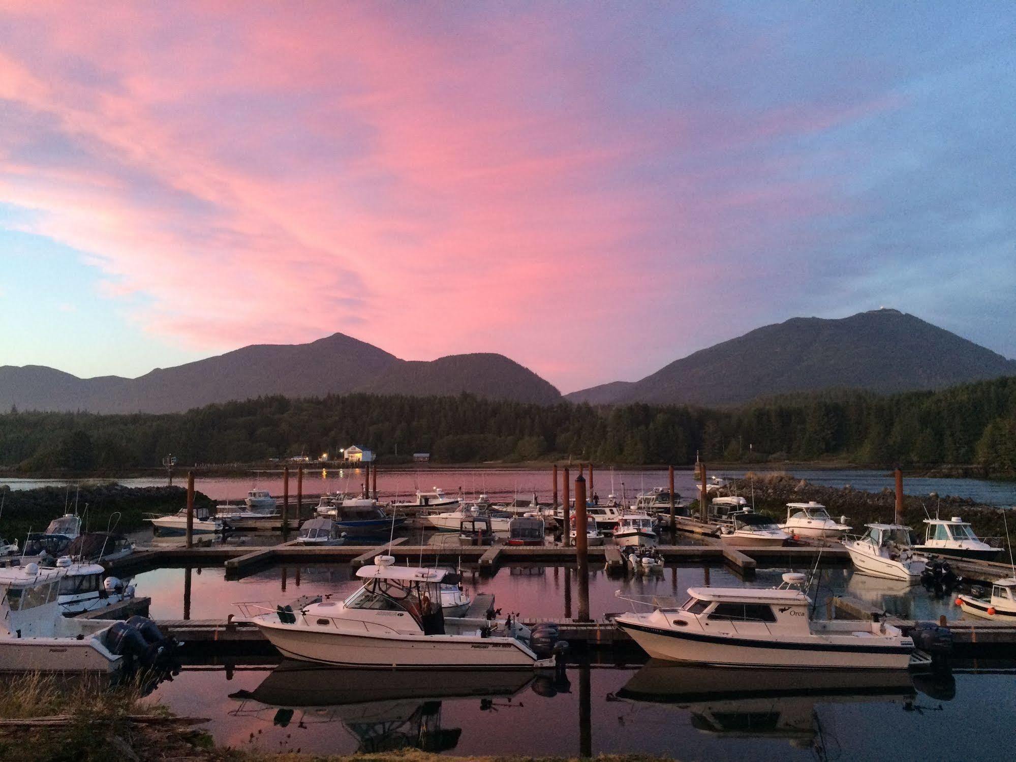 Island West Resort Ucluelet Eksteriør bilde